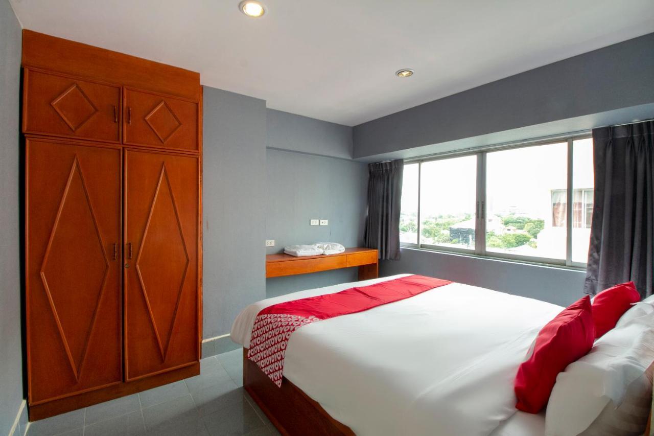 OYO 602 L'hotel Bangkok Bagian luar foto